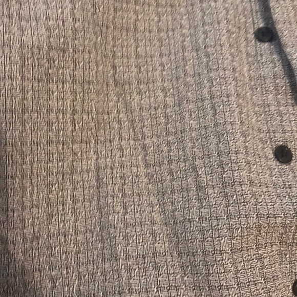 Yves Saint Laurent - Picture 3 of 6